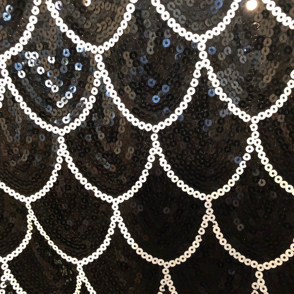 Amazing sequined dress - Picture 4 of 8